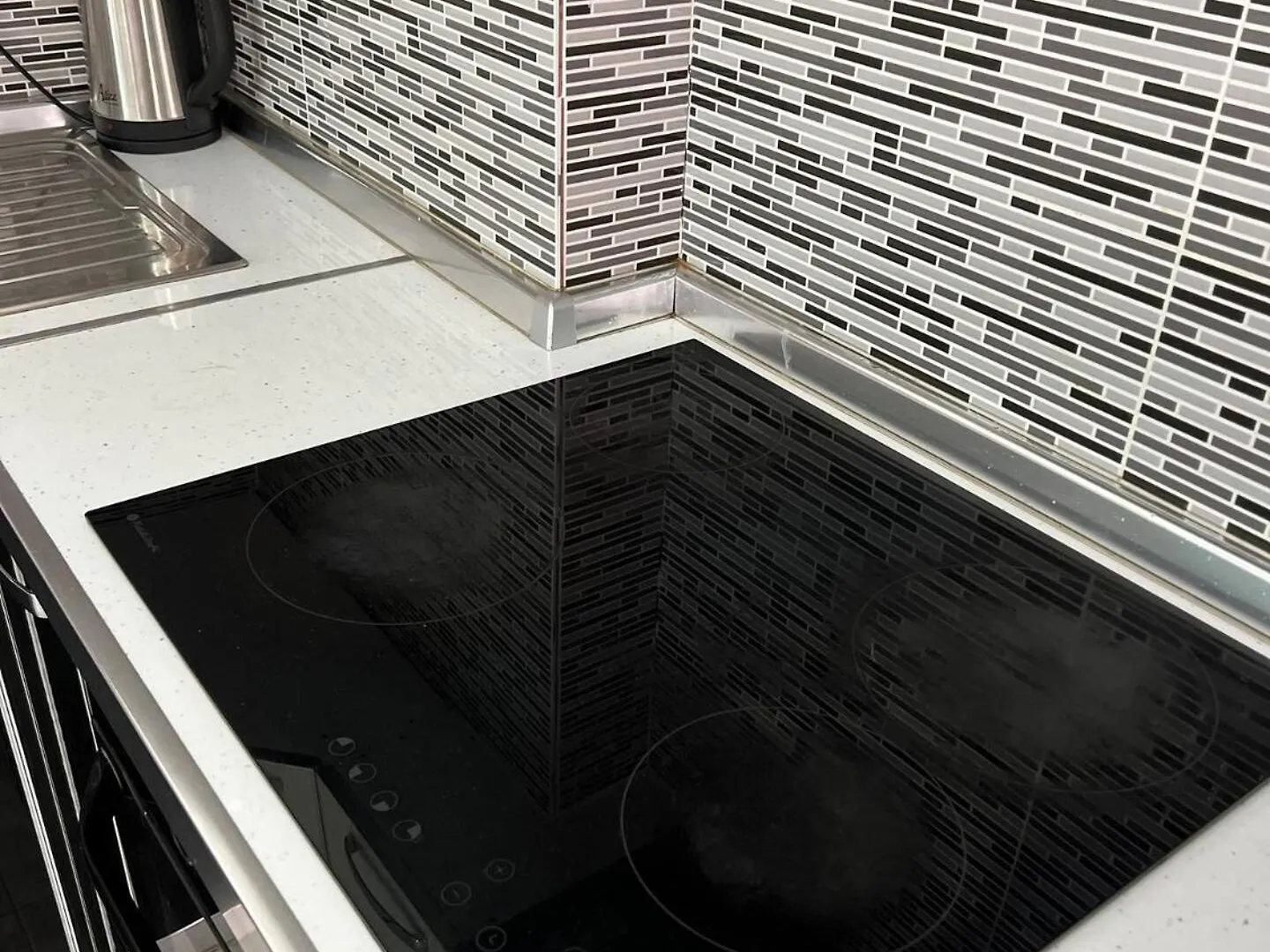 Monochrome Apartment By Adriatic Living Durrës Albania